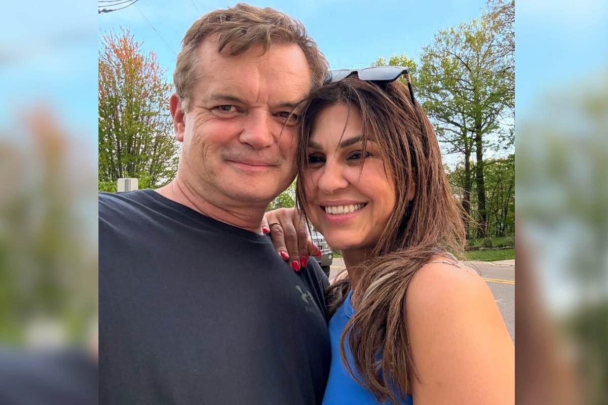 Chris and Faye posing for a casual selfie together.
